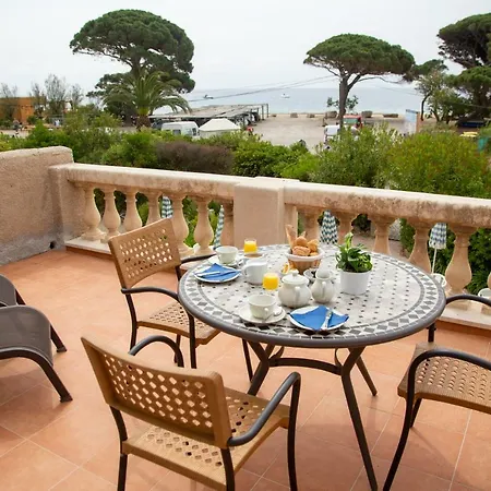 Saint Andre Hotel 3*